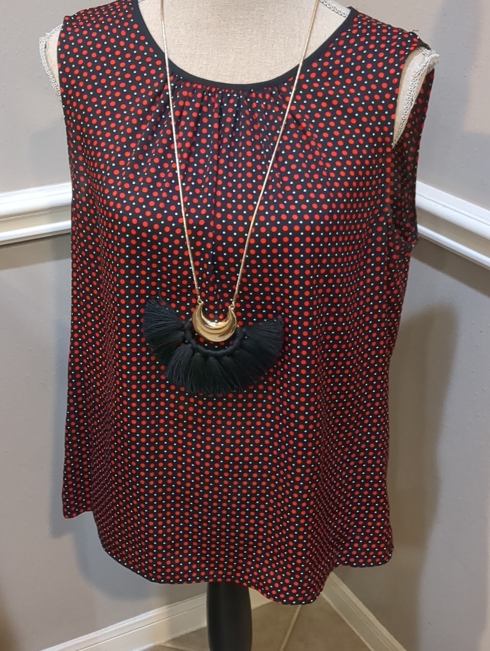 Jones New York Black Sleeveless Polka Dot Camisole with Red and Cream Dots